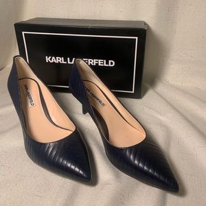 Karl Lagerfeld Rosette Leather Point Toe Pumps 💙✨